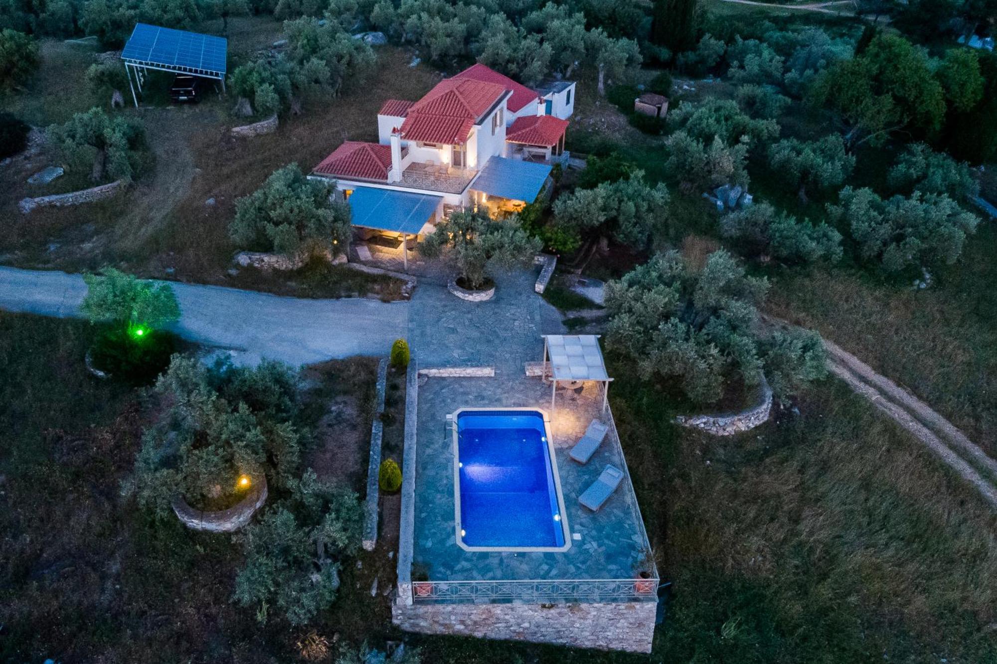 Villa Nektaria Alikias Екстериор снимка
