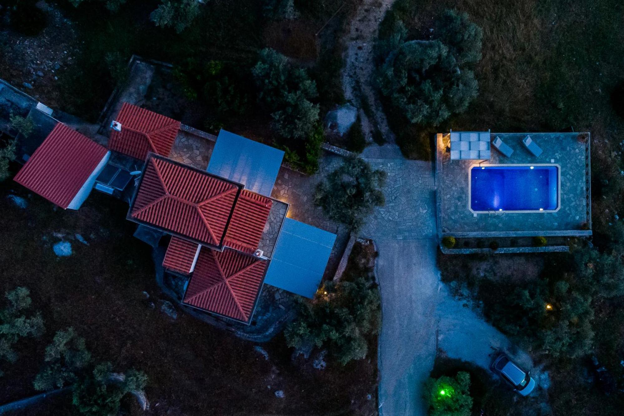 Villa Nektaria Alikias Екстериор снимка