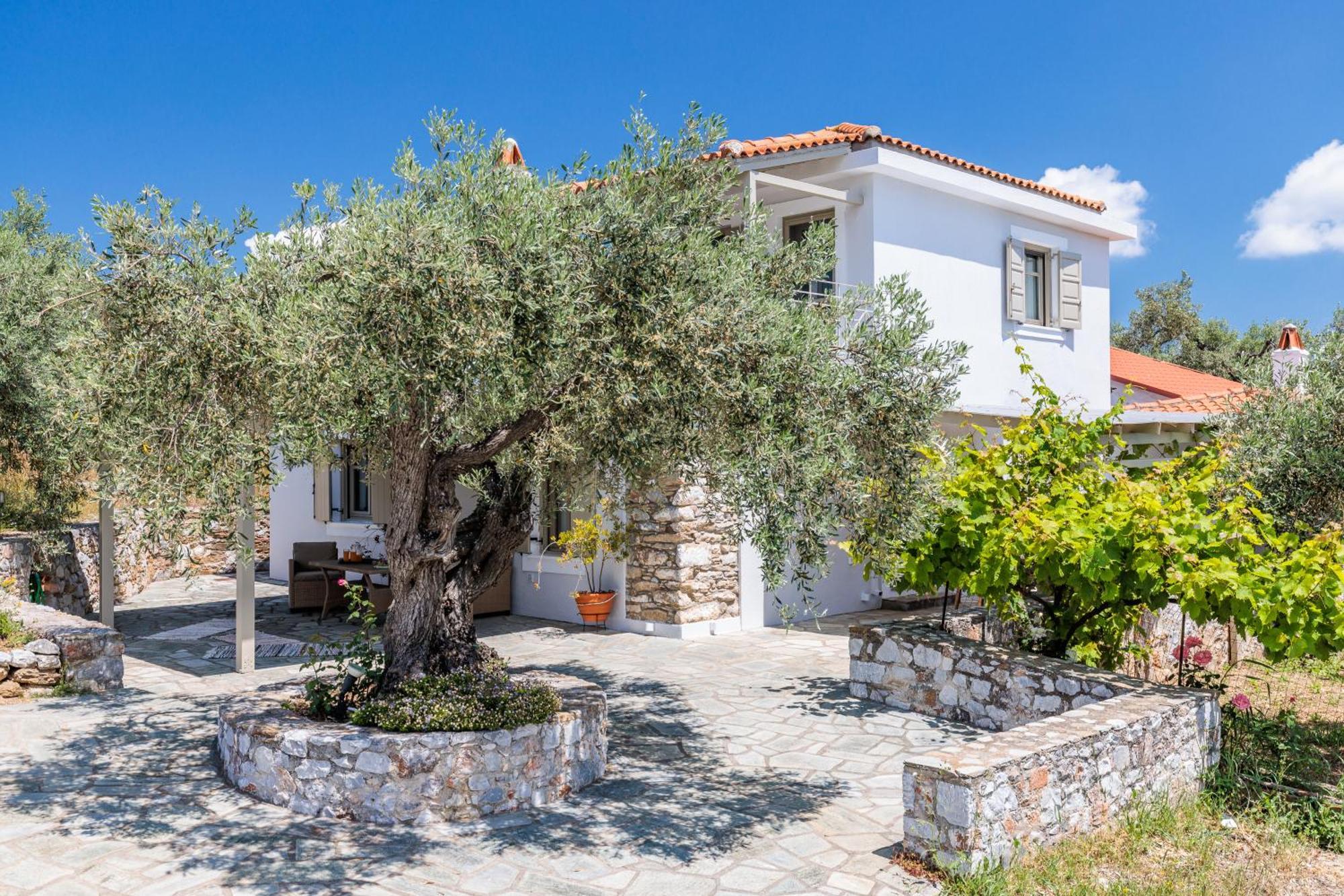 Villa Nektaria Alikias Екстериор снимка